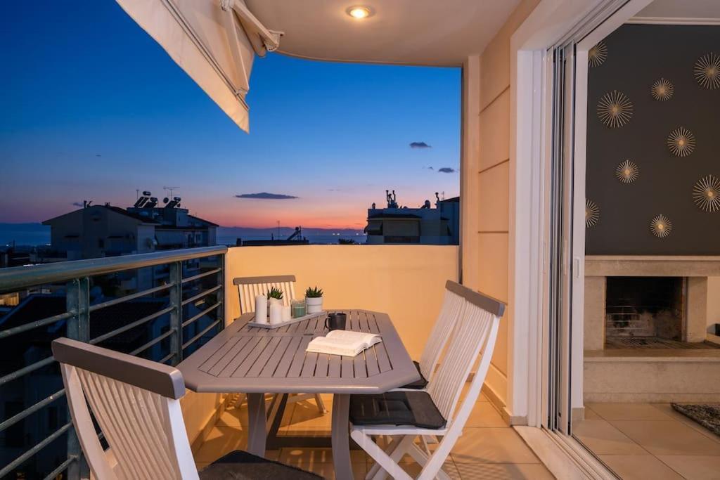 Bright & Elegant 2Bd Apt W/ View Athena Bagian luar foto