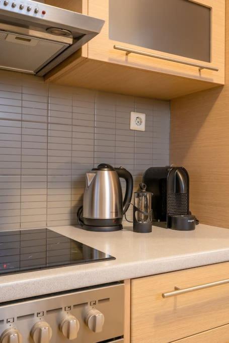 Bright & Elegant 2Bd Apt W/ View Athena Bagian luar foto